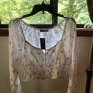 Square neck long sleeve crop